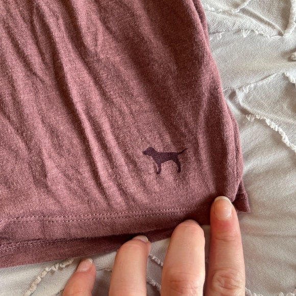 PINK Victoria's Secret Perfect Crew Cocoa T-shirt - Picture 3 of 6